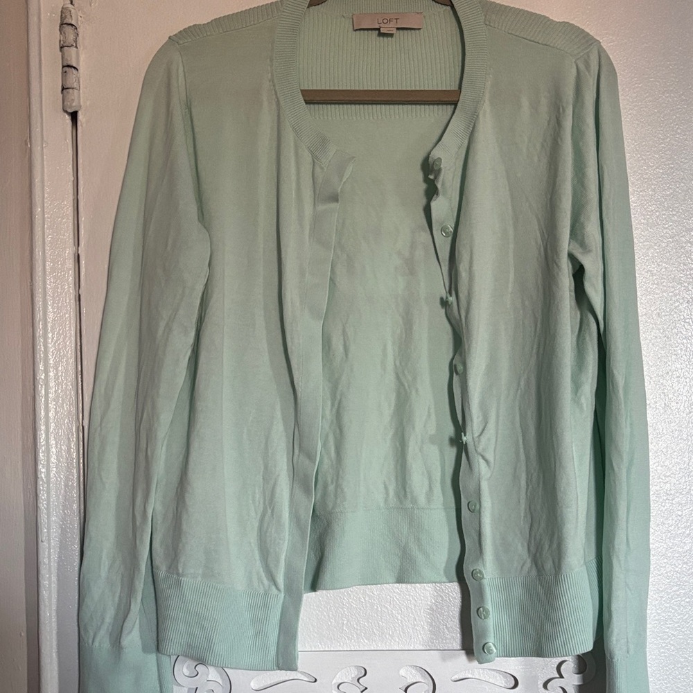 LOFT Women's Light Green Cardigan Sweater